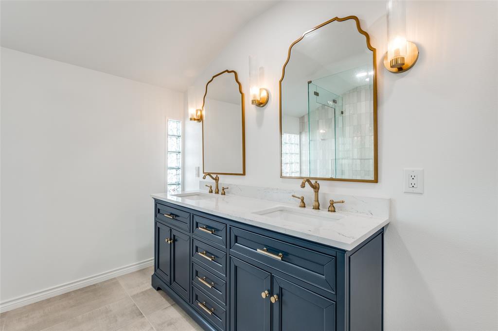 2852 Lee Street Dallas, TX 75206 - Photo 16 of 25