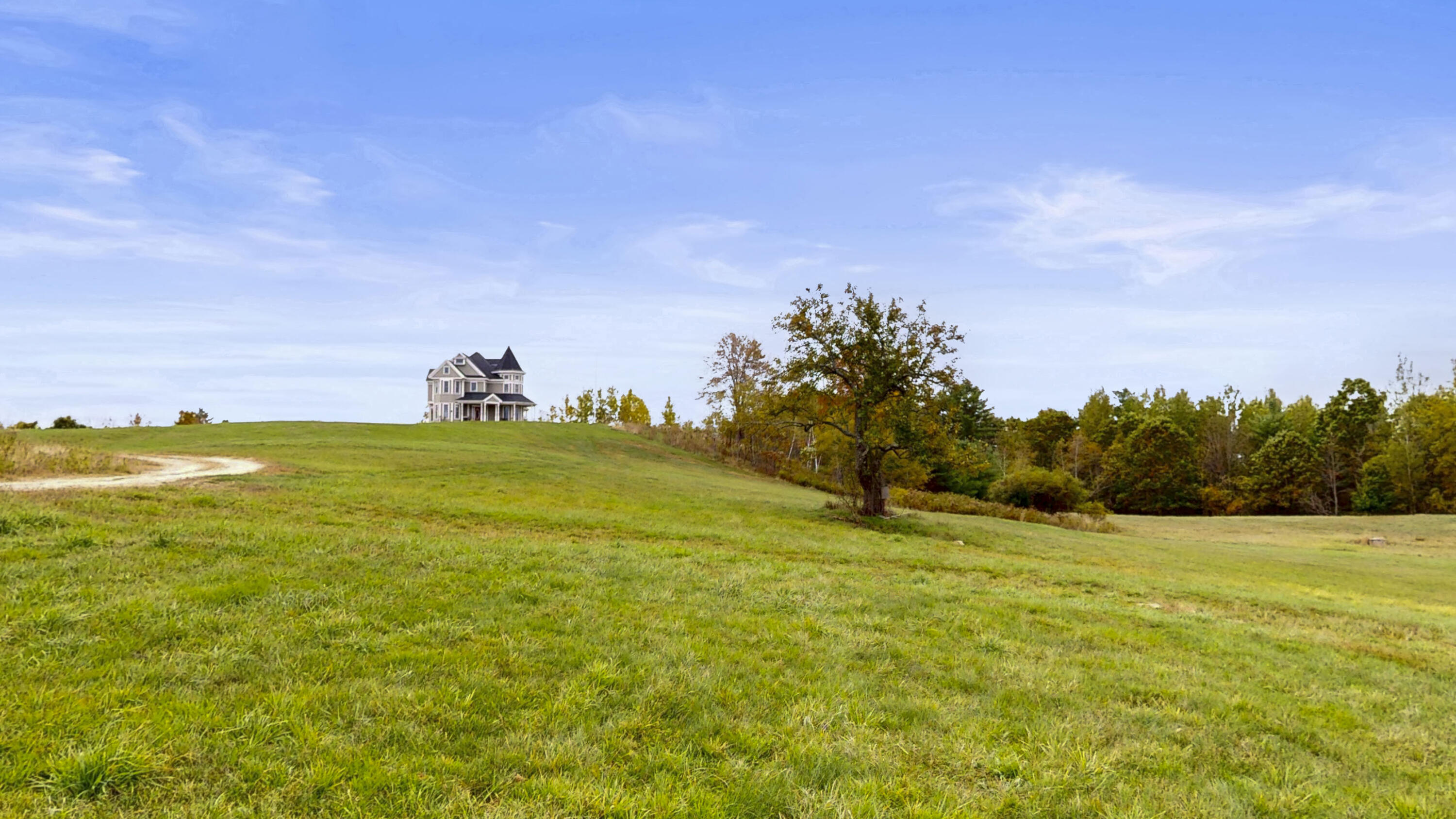 403 East Hebron Road Turner, ME 04282 - Photo 21 of 43 403-East-Hebron-Road-10142025_124044