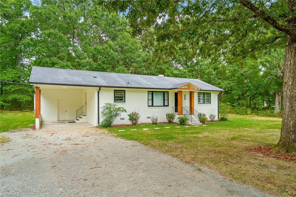 205 Buchanan Church Road Greensboro, NC 27405 - Photo 4 of 32 Gallery Image 4
