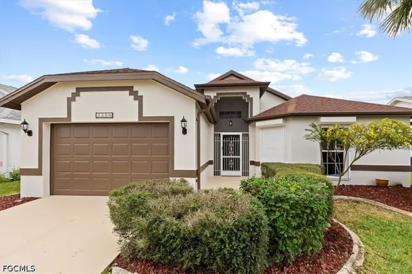 $2,200 | 3358 Sabal Springs Boulevard, North Fort Myers, FL 33917