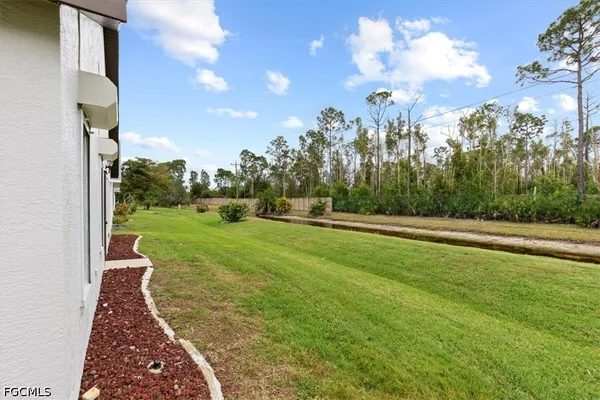 $2,200 | 3358 Sabal Springs Boulevard, North Fort Myers, FL 33917