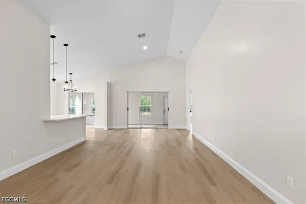 $2,200 | 3358 Sabal Springs Boulevard, North Fort Myers, FL 33917