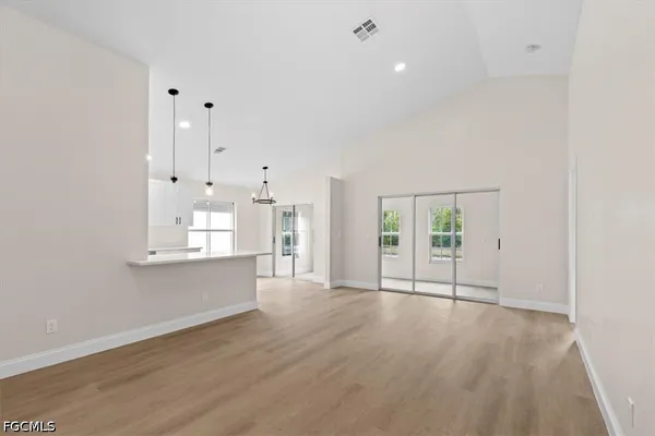 $2,200 | 3358 Sabal Springs Boulevard, North Fort Myers, FL 33917