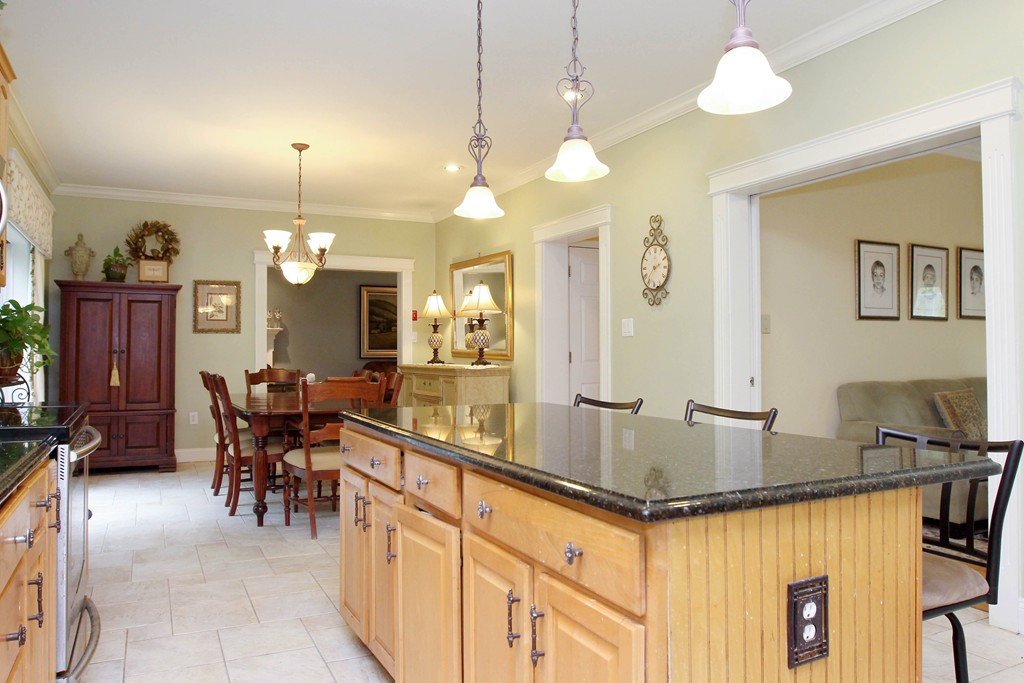 6 Country Lane Princeton, MA 01541 - Photo 12 of 30