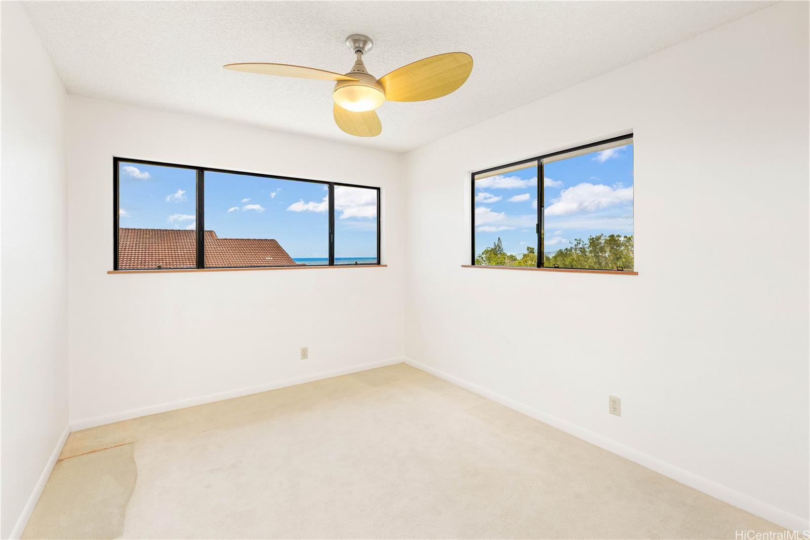 98-1421 Onikiniki Place, Unit 5 Aiea, HI 96701 - Photo 17 of 25