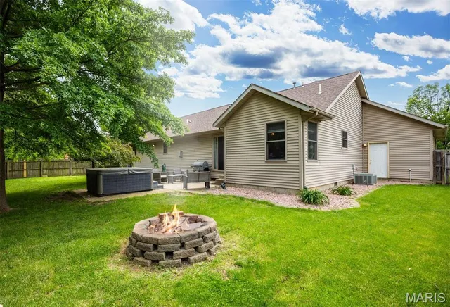 $349,000 | 248 Prairie Grass Road, Chatham, IL 62629