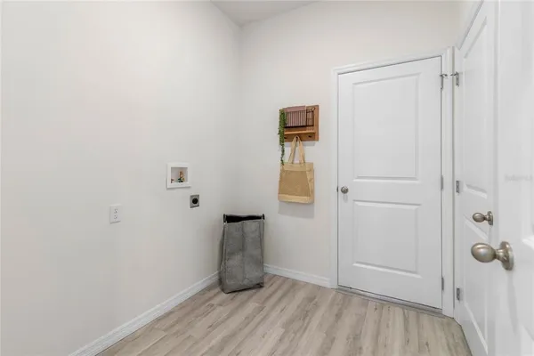 $599,990 | 2055 Ashwood Bluff Drive, Ocoee, FL 34761