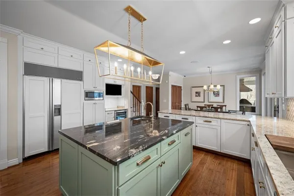 $2,700,000 | 904 Champlain Place, Gibsonia, PA 15044