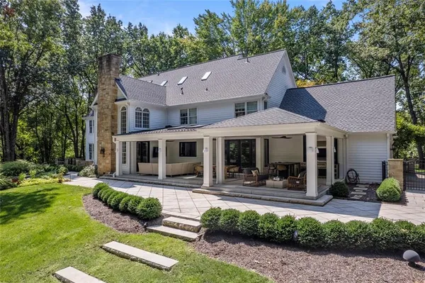 $2,700,000 | 904 Champlain Place, Gibsonia, PA 15044