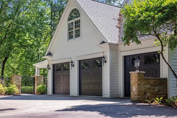 $2,700,000 | 904 Champlain Place, Gibsonia, PA 15044