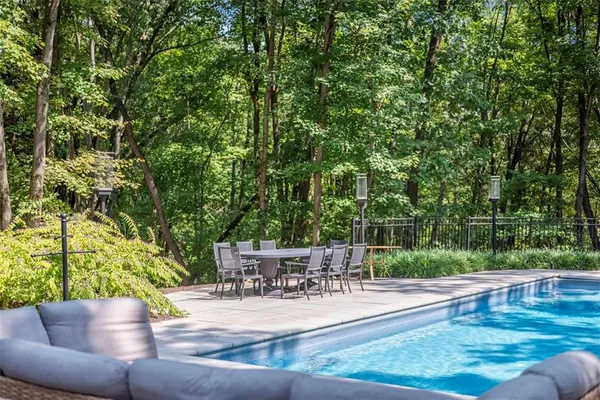 $2,700,000 | 904 Champlain Place, Gibsonia, PA 15044