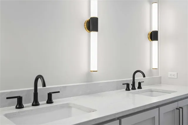 $1,418,550 | 3244 West 133rd Terrace, Leawood, KS 66224