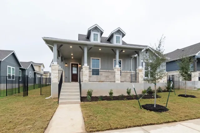 $561,900 | 7419 Boyd Hvn Drive, Austin, TX 78744