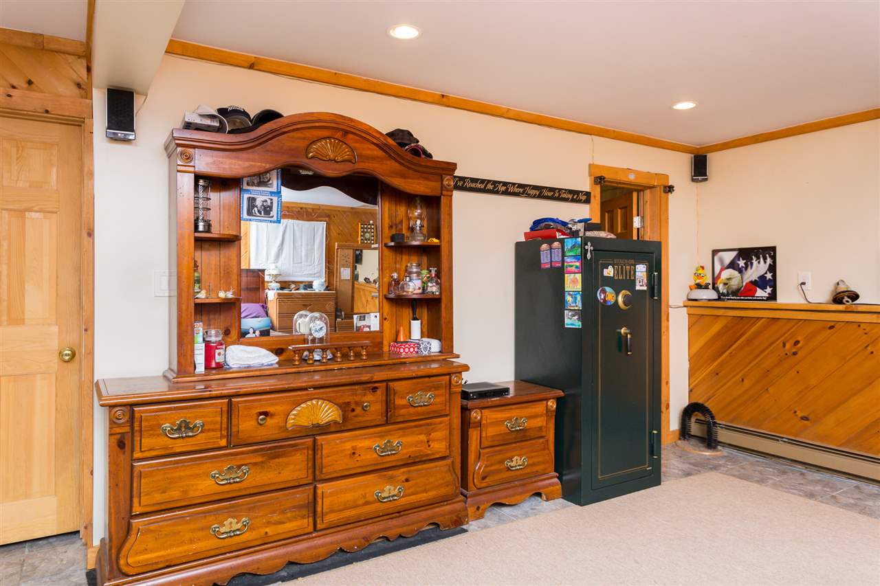 153 Eastern Avenue Rochester, NH 03867 - Photo 21 of 39 Gallery Image 21