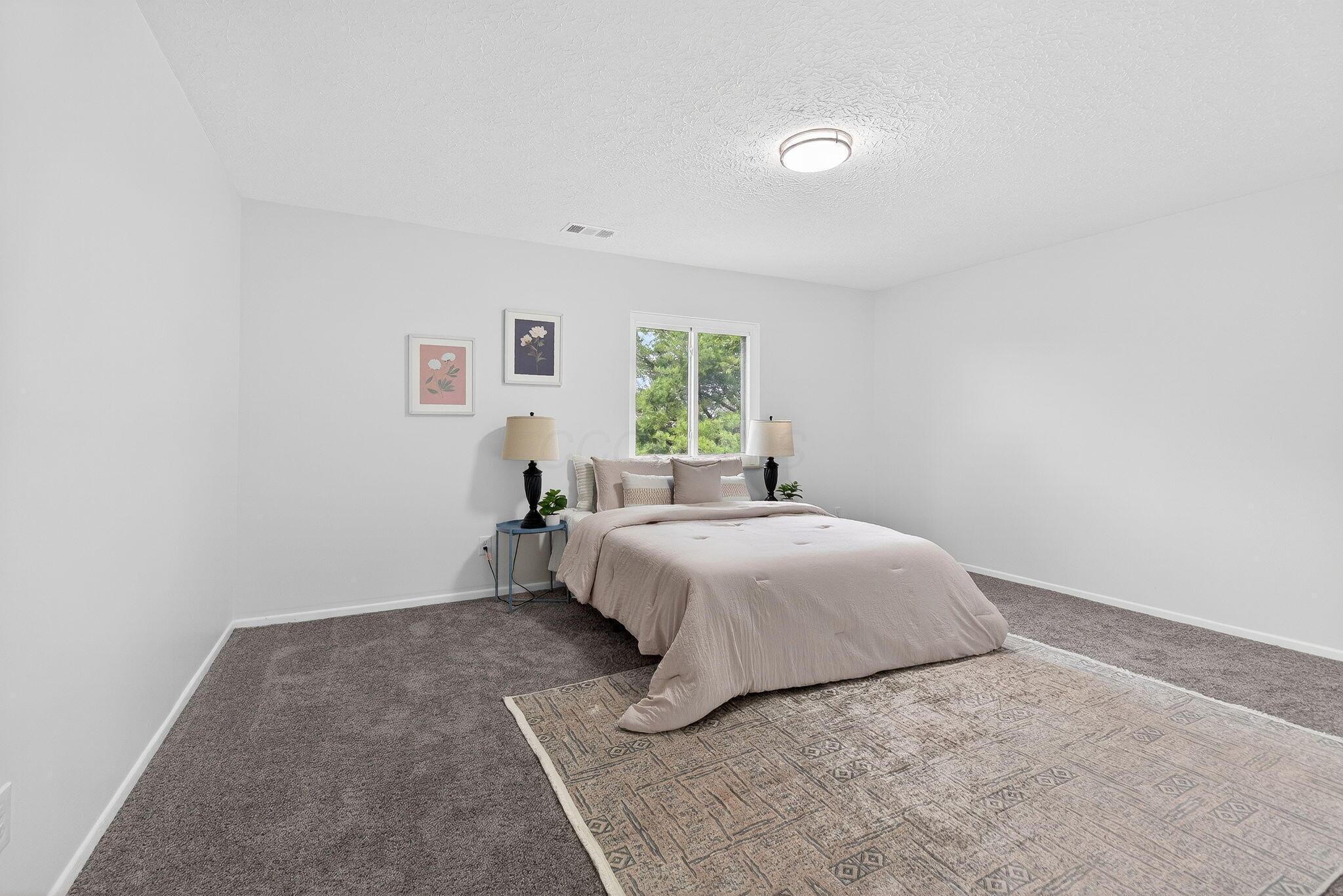 3767 Karl Road, Unit 322 Columbus, OH 43224 - Photo 15 of 29 3967 Karl Rd (Interior)-17