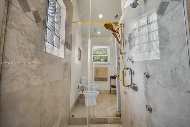 $1,449,000 | 7562 Northwest 51st Place, Coral Springs, FL 33067