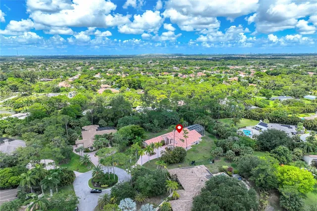 $1,449,000 | 7562 Northwest 51st Place, Coral Springs, FL 33067