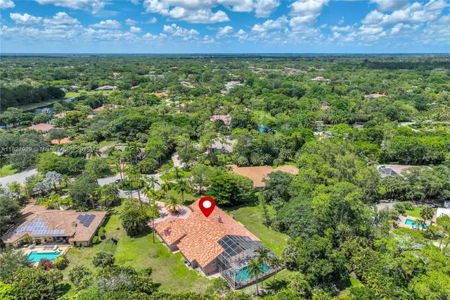 $1,449,000 | 7562 Northwest 51st Place, Coral Springs, FL 33067