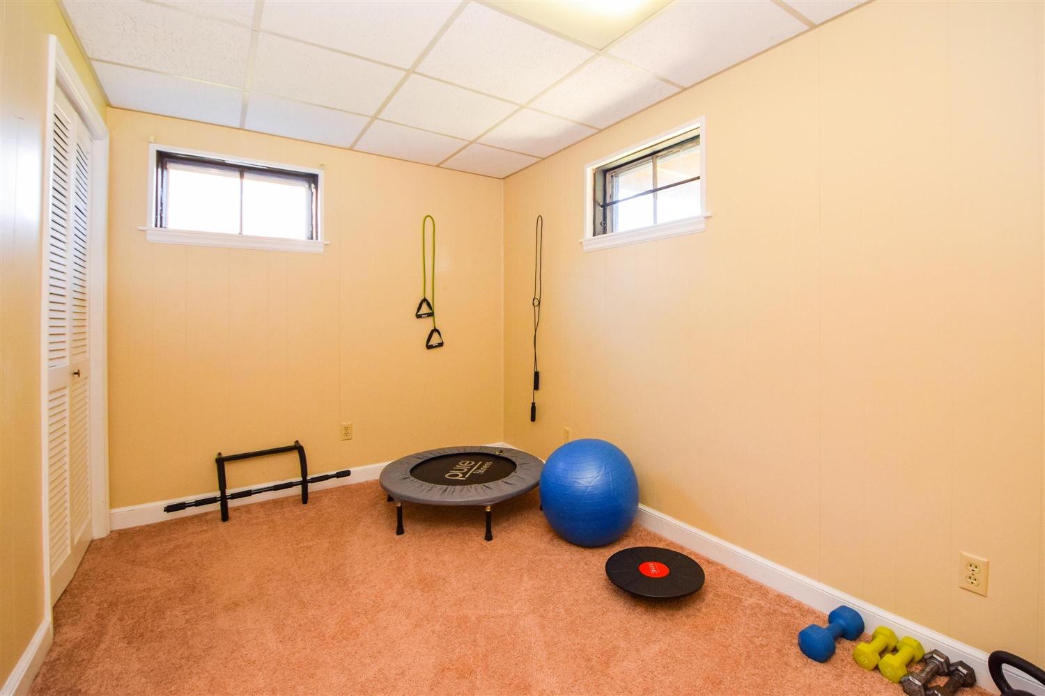 3486 Greencliff Road Roanoke, VA 24018 - Photo 22 of 30 Bonus room