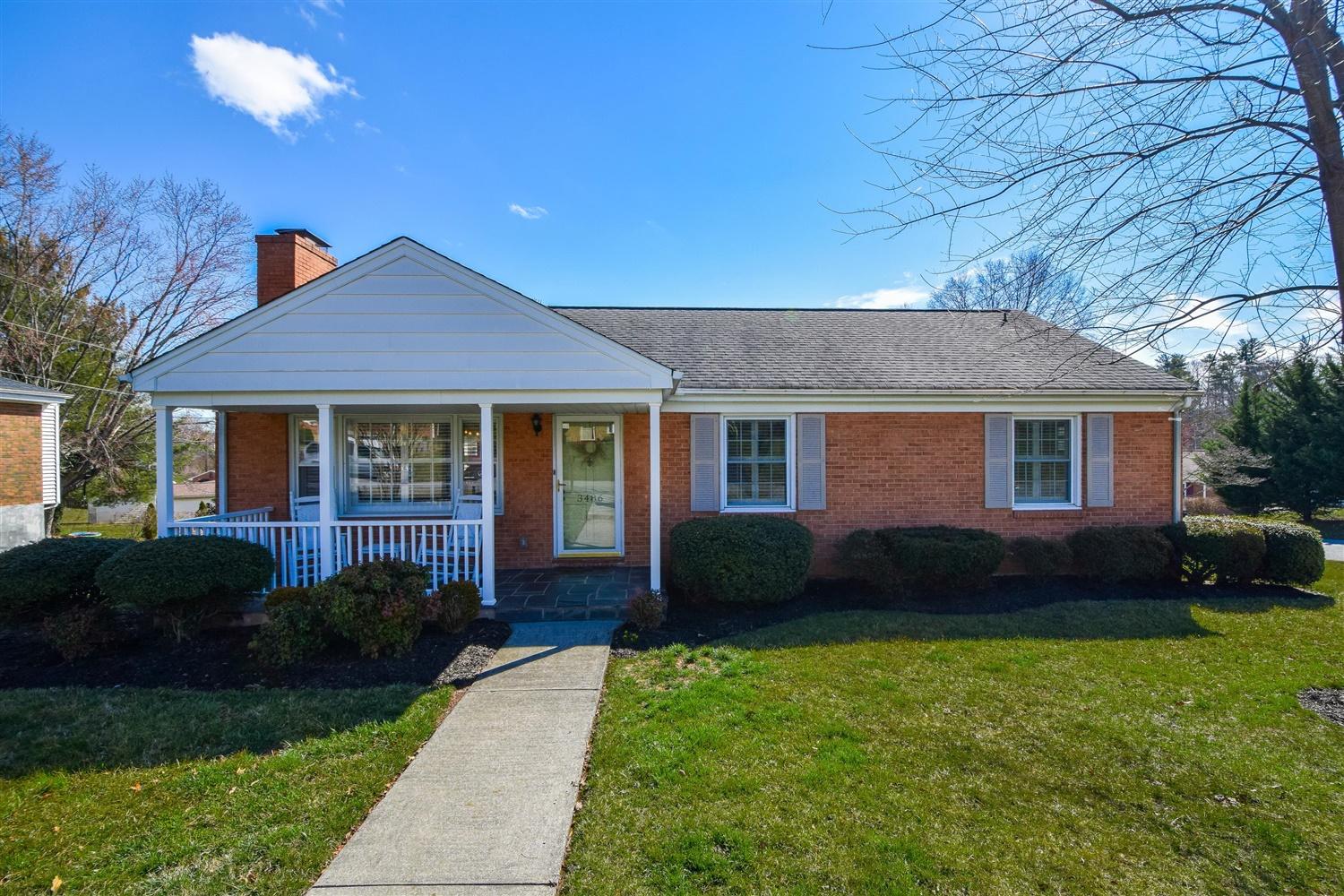 3486 Greencliff Road Roanoke, VA 24018 - Photo 23 of 30 Front view
