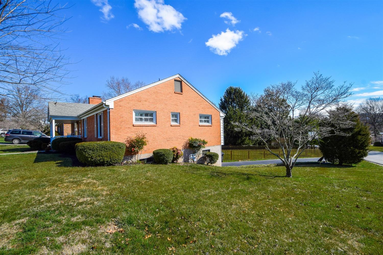 3486 Greencliff Road Roanoke, VA 24018 - Photo 24 of 30 Side view