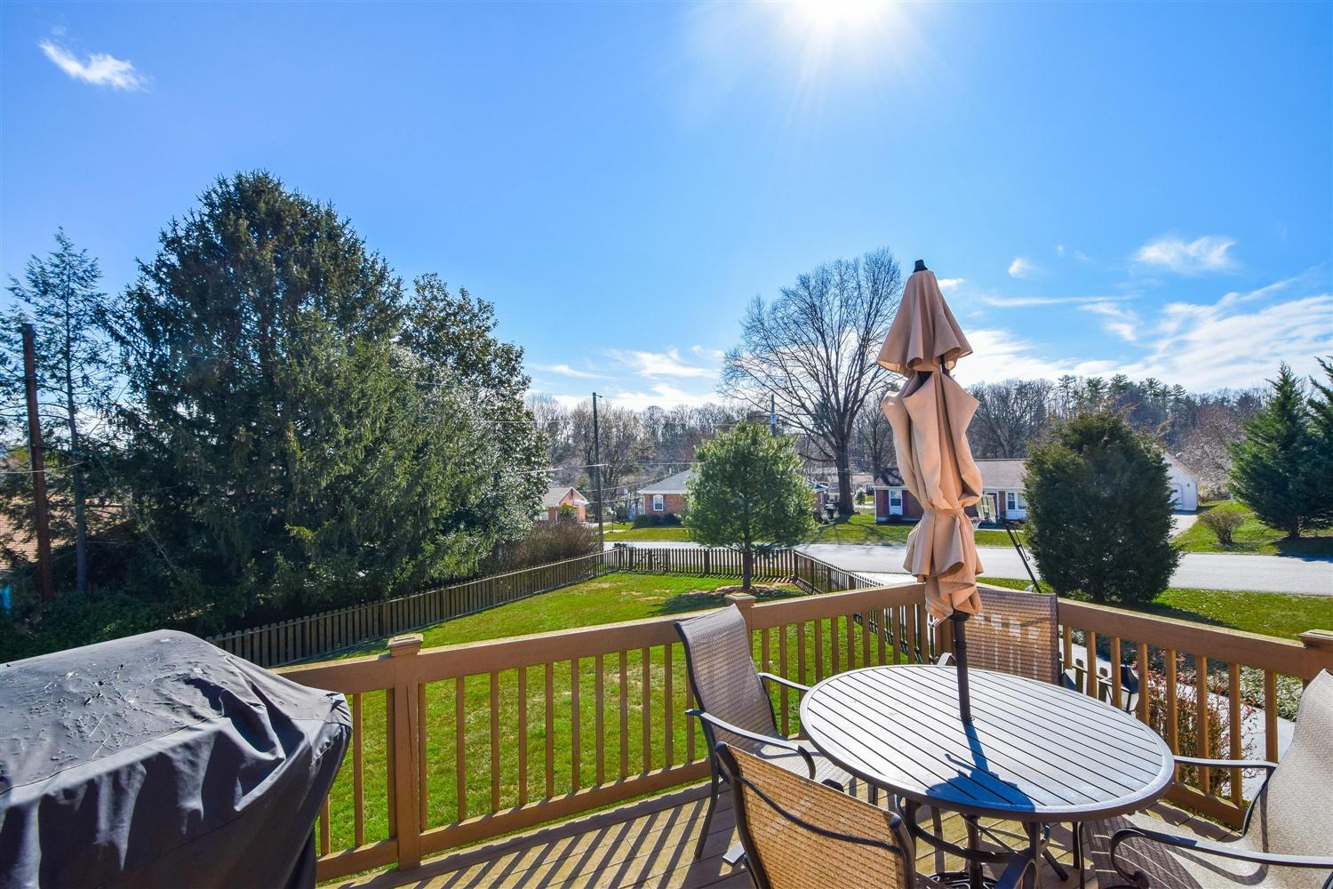 3486 Greencliff Road Roanoke, VA 24018 - Photo 30 of 30 View from deck