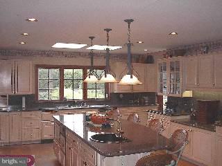 425 Seeley Cohansey Road Bridgeton, NJ 08302 - Photo 3 of 6