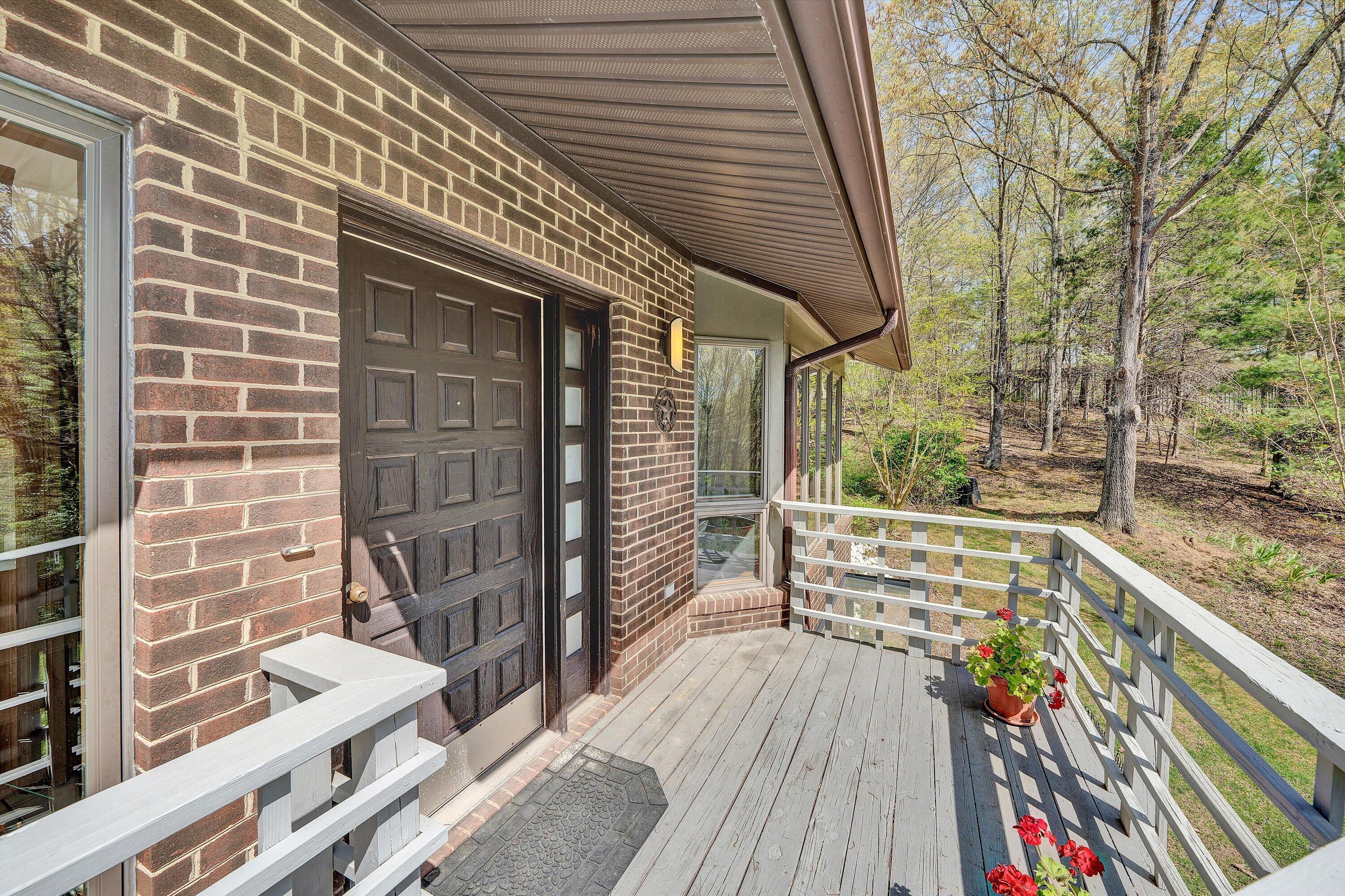 1124 Old Hollow Road Buchanan, VA 24066 - Photo 10 of 73 10-DSC00399