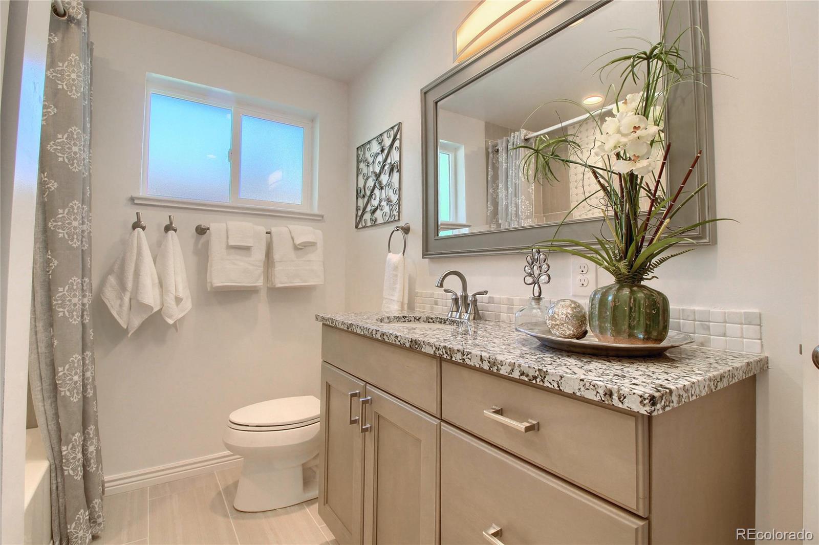 2645 Pierce Street Wheat Ridge, CO 80214 - Photo 9 of 28 Gallery Image 9