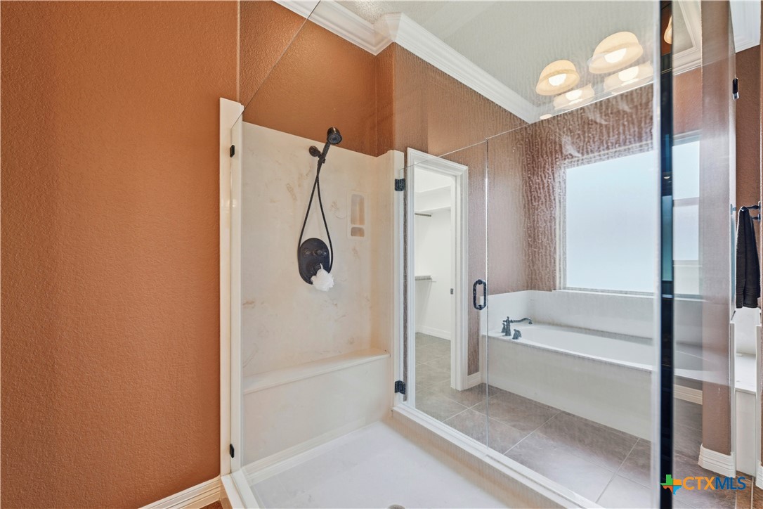 8006 Ridgeway Court Nolanville, TX 76559 - Photo 18 of 43 Main Shower