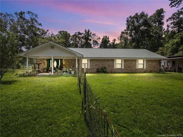 $225,500 | 269 Cole Road, Merryville, LA 70653