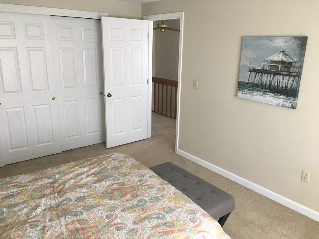 515 Ridgefield Circle, Unit B Clinton, MA 01510 - Photo 16 of 21 Gallery Image 16