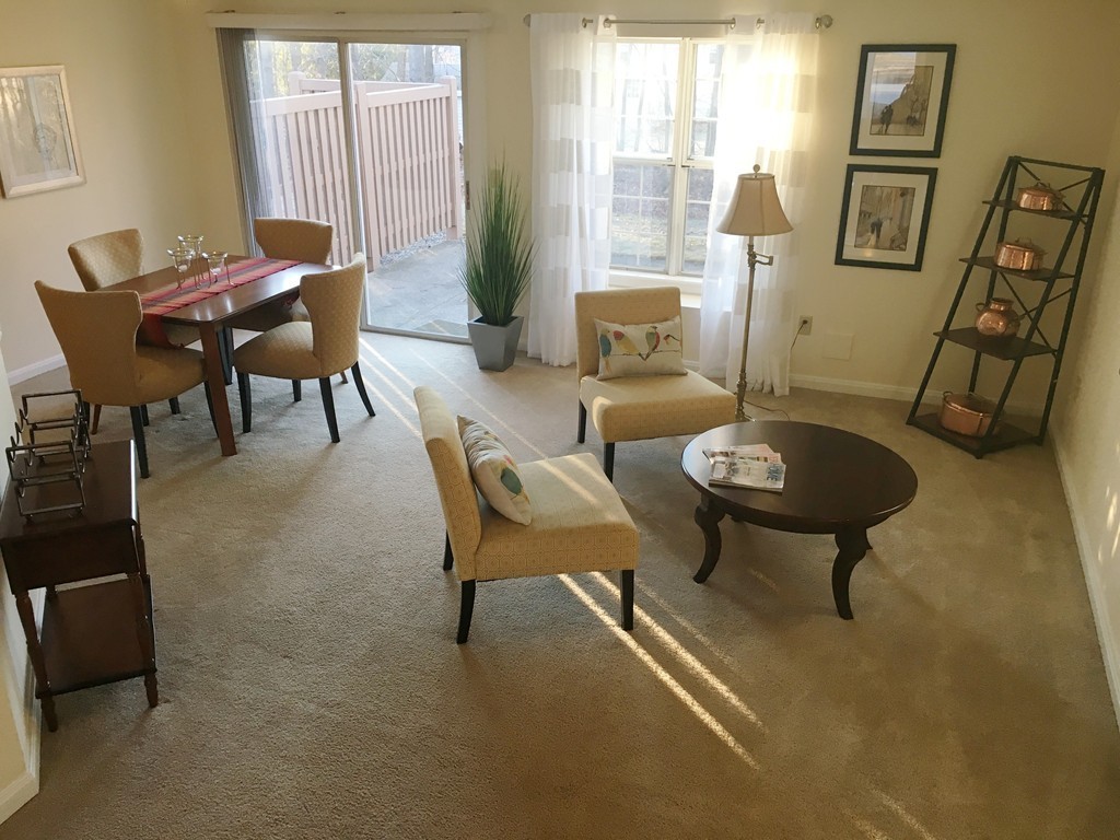 515 Ridgefield Circle, Unit B Clinton, MA 01510 - Photo 5 of 21 Gallery Image 5
