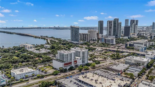 $3,650 | 3900 Biscayne Boulevard, Unit S904, Miami, FL 33137