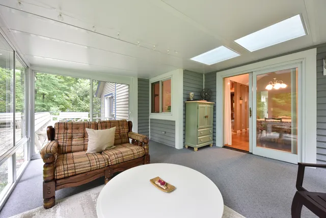 $529,900 | 8451 Wesley Court, Farmington, WI 53040