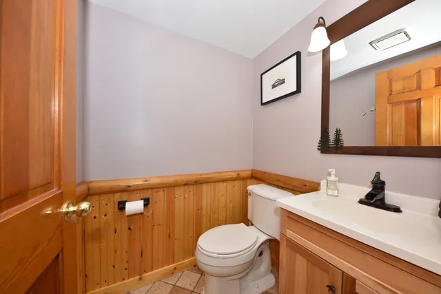 $529,900 | 8451 Wesley Court, Farmington, WI 53040