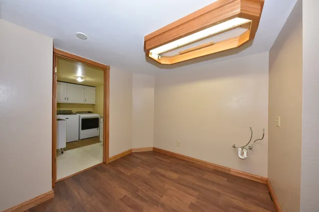 $529,900 | 8451 Wesley Court, Farmington, WI 53040