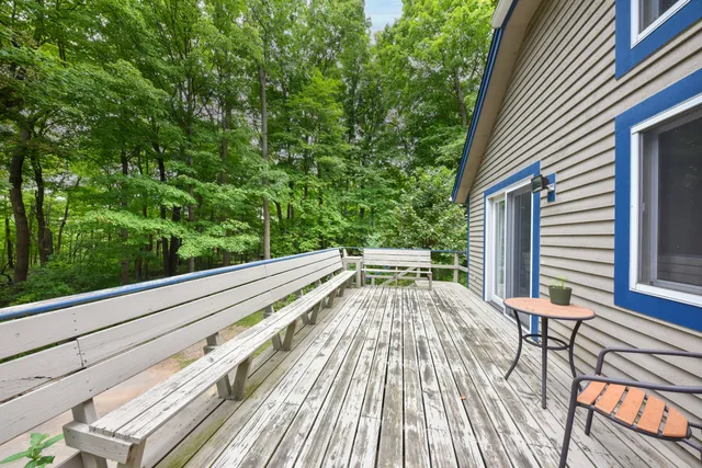 $529,900 | 8451 Wesley Court, Farmington, WI 53040