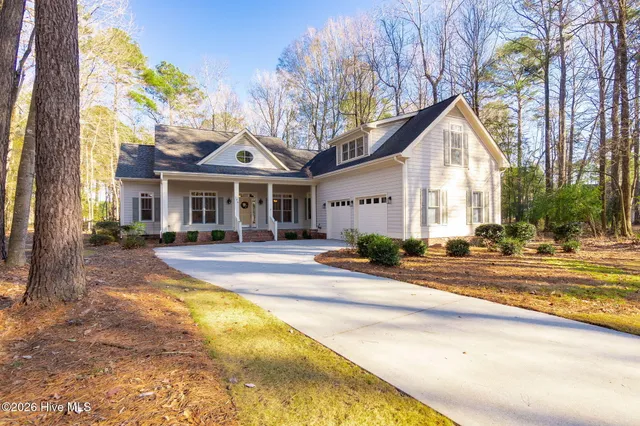 $634,000 | 174 Southern Magnolia Lane, Wallace, NC 28466