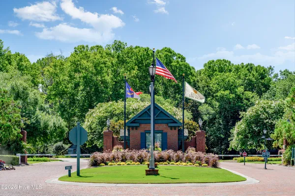 $634,000 | 174 Southern Magnolia Lane, Wallace, NC 28466