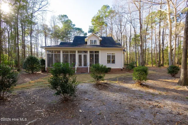 $634,000 | 174 Southern Magnolia Lane, Wallace, NC 28466