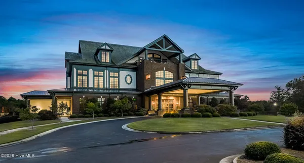 $594,000 | 174 Southern Magnolia Lane, Wallace, NC 28466