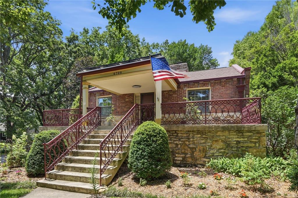 4708 Rockhill Road Kansas City, MO 64110 - Photo 43 of 48