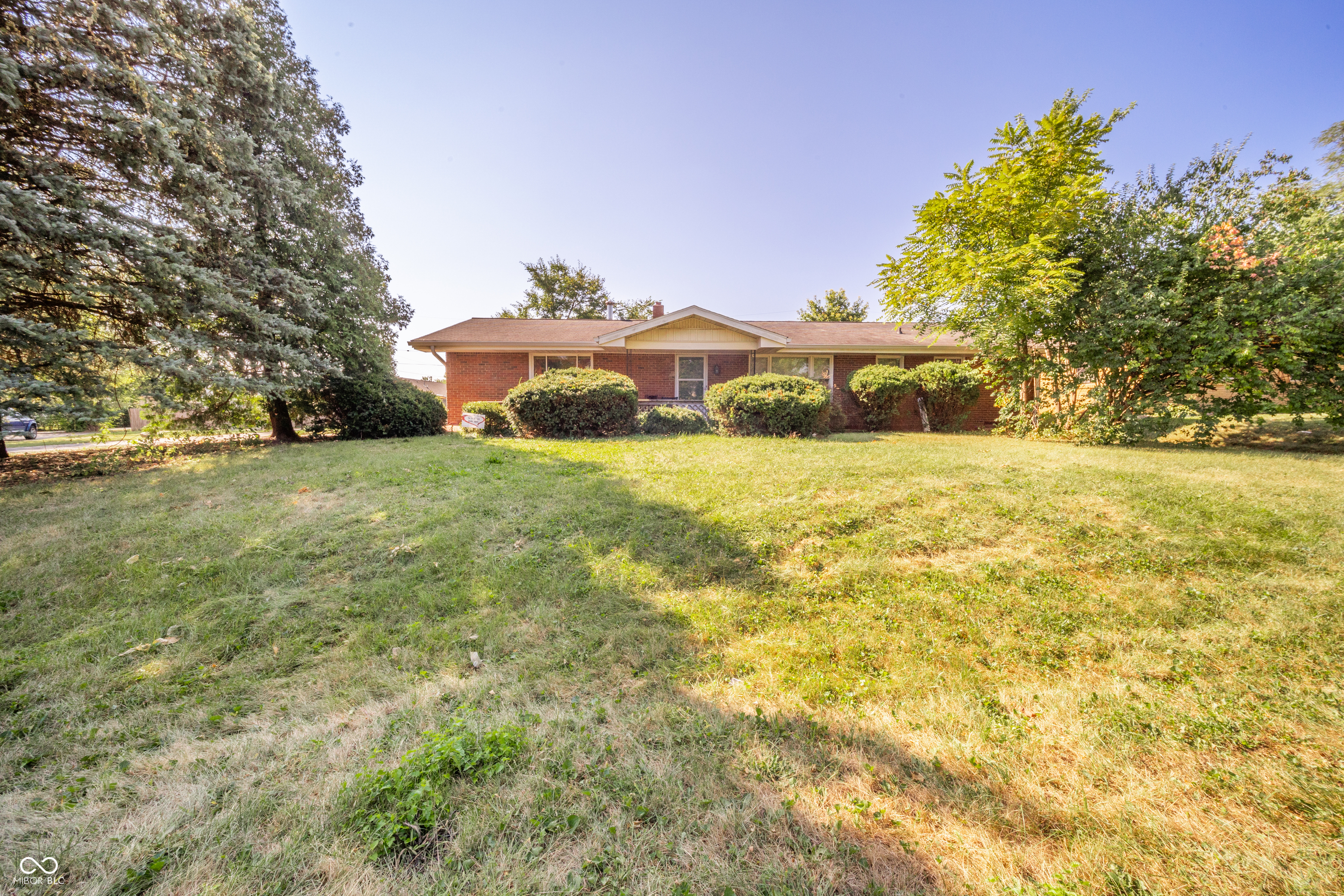 1917 Fowler Street Anderson, IN 46012 - Photo 2 of 24 Gallery Image 2