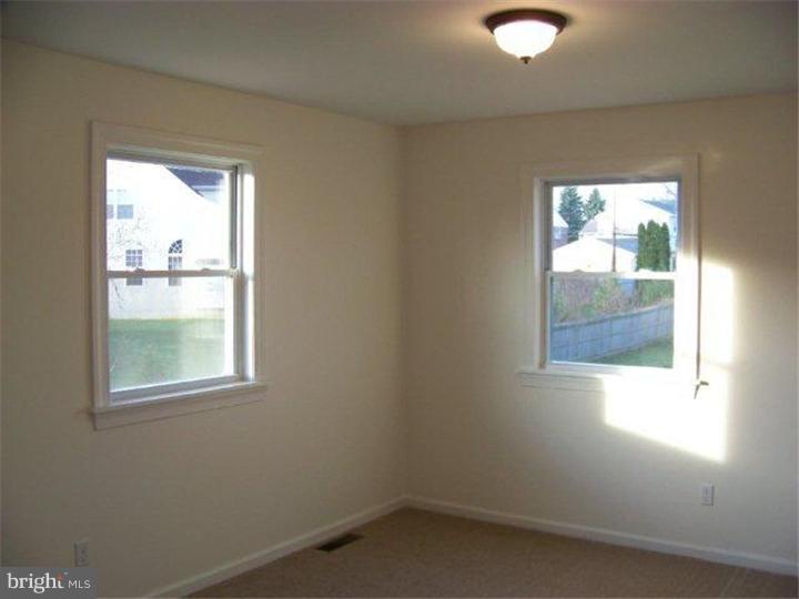 608 Shipley Lane Springfield, PA 19064 - Photo 14 of 17 Bedroom