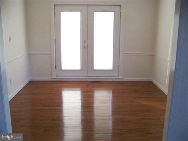 608 Shipley Lane Springfield, PA 19064 - Photo 8 of 17 Dining Room