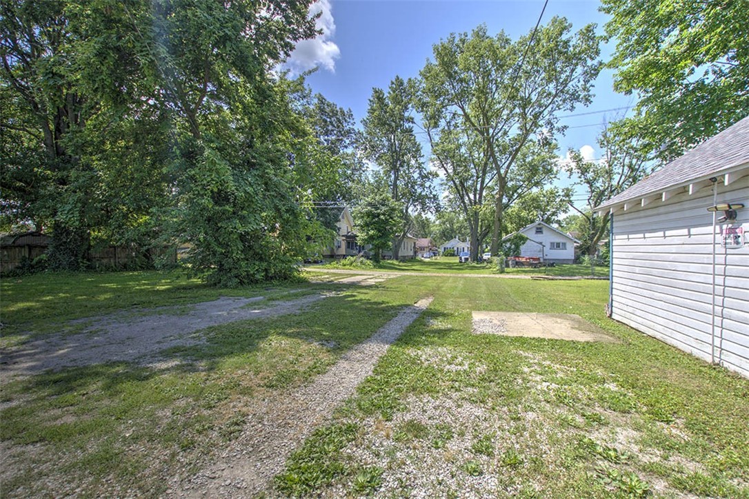 1377 West Decatur Street Decatur, IL 62522 - Photo 23 of 25 Gallery Image 23