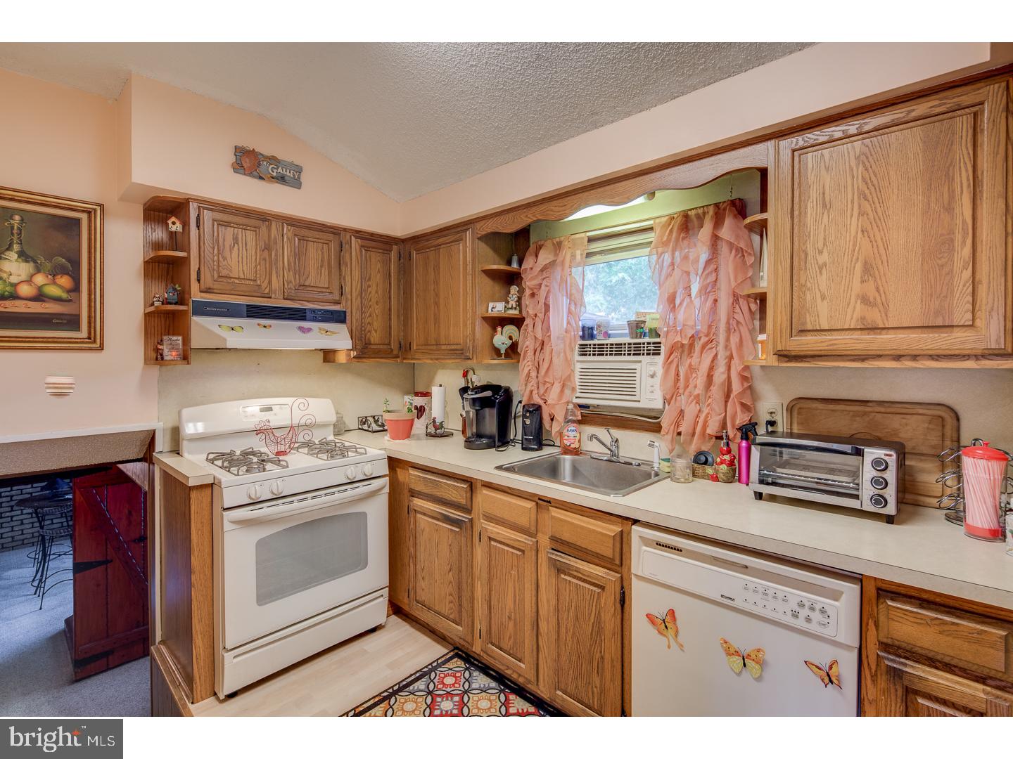 14 South Club Road Pine Hill, NJ 08021 - Photo 7 of 20
