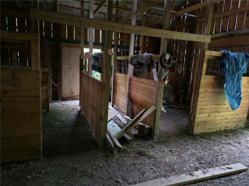 3348 County Rte 176 Scriba, NY 13126 - Photo 18 of 21 barn