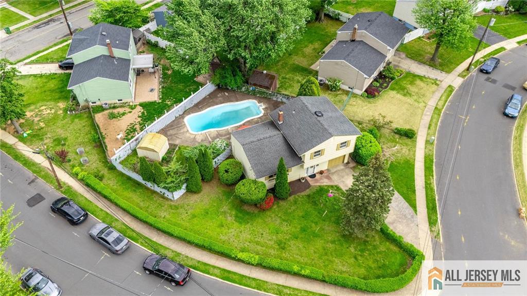 2 Moryan Road Edison, NJ 08817 - Photo 8 of 41